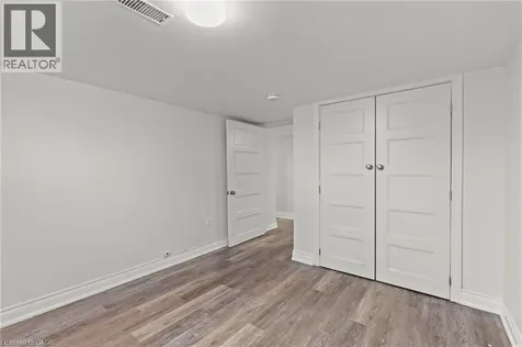 14 Westmount Avenue Thorold ON L2V 2W1