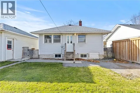 14 Westmount Avenue Thorold ON L2V 2W1