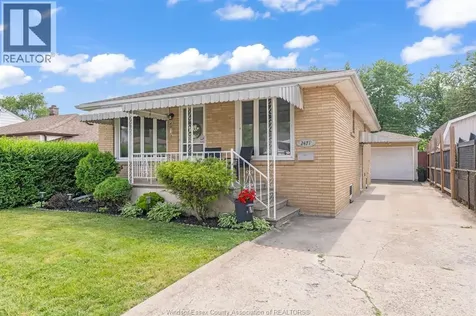 2471 Chandler Road Windsor ON N8W 4A7