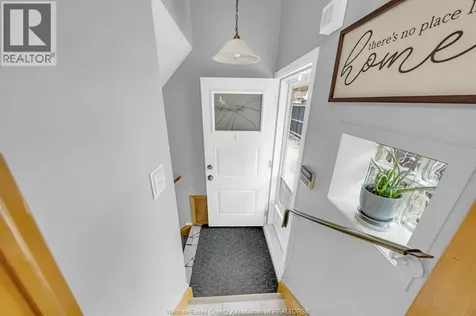 2471 Chandler Road Windsor ON N8W 4A7