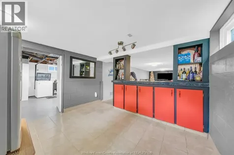 2471 Chandler Road Windsor ON N8W 4A7