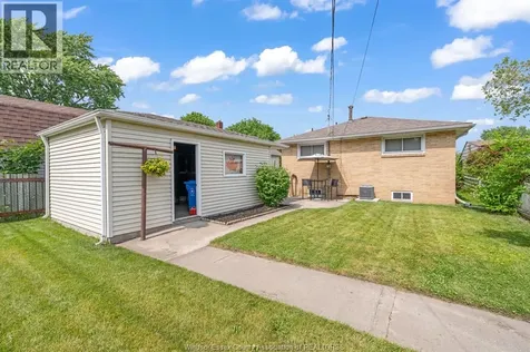 2471 Chandler Road Windsor ON N8W 4A7