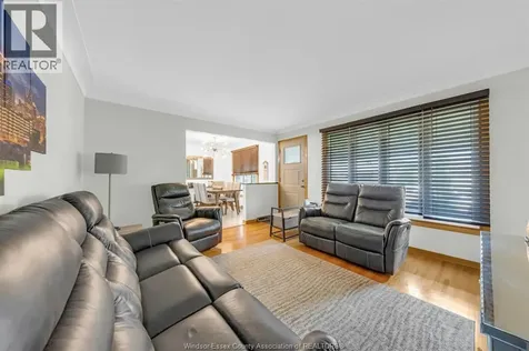 2471 Chandler Road Windsor ON N8W 4A7