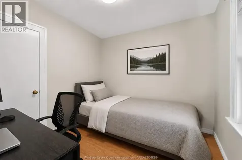 1104 Ellis St E Windsor ON N8X 2J3