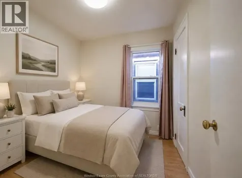 1104 Ellis St E Windsor ON N8X 2J3