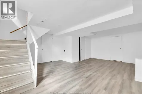 321 Rankin Avenue Windsor ON N9B 2R6