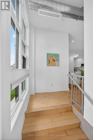 101 Pinhey Street Ottawa ON K1Y 1V9