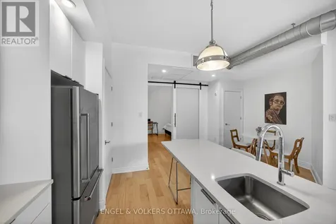 101 Pinhey Street Ottawa ON K1Y 1V9