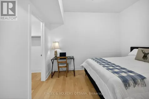 101 Pinhey Street Ottawa ON K1Y 1V9