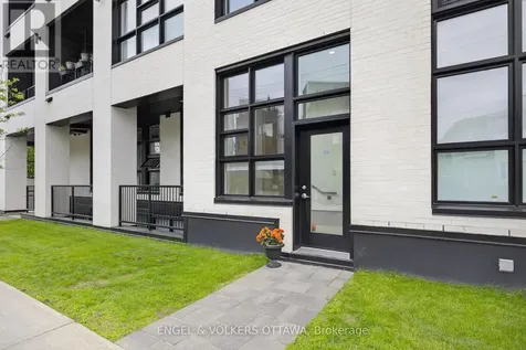 101 Pinhey Street Ottawa ON K1Y 1V9