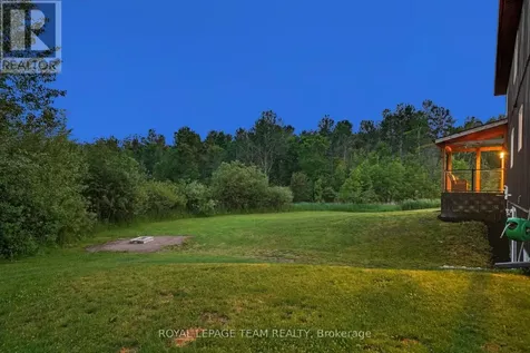 7012 Malakoff Road Ottawa ON K0A 2T0