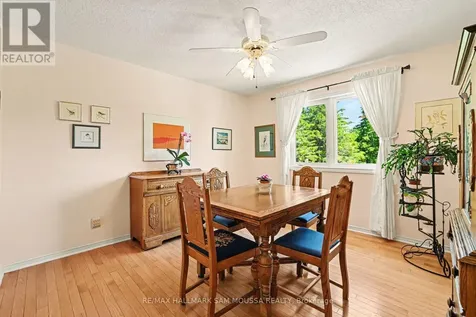 6482 Harvest Grove Drive Ottawa ON K4P 1E8