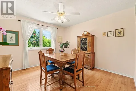 6482 Harvest Grove Drive Ottawa ON K4P 1E8