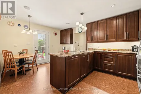 6482 Harvest Grove Drive Ottawa ON K4P 1E8