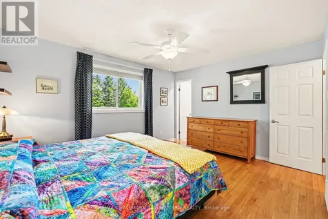 6482 Harvest Grove Drive Ottawa ON K4P 1E8