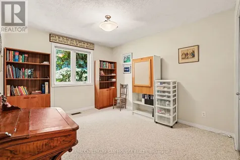 6482 Harvest Grove Drive Ottawa ON K4P 1E8