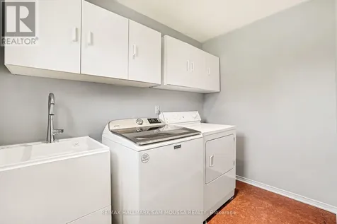 6482 Harvest Grove Drive Ottawa ON K4P 1E8