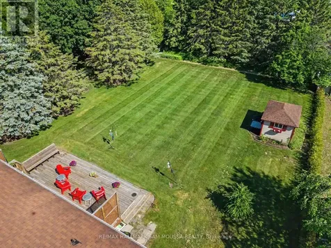 6482 Harvest Grove Drive Ottawa ON K4P 1E8
