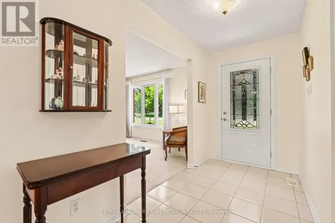 6482 Harvest Grove Drive Ottawa ON K4P 1E8