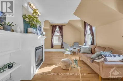 15 Elmsley St N Street Smiths Falls ON K7A 2G4