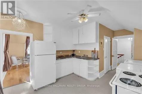 15 Elmsley St N Street Smiths Falls ON K7A 2G4