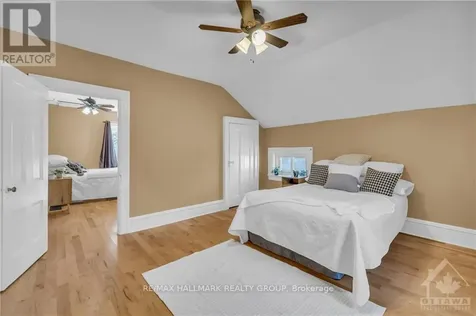 15 Elmsley St N Street Smiths Falls ON K7A 2G4