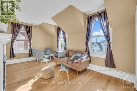15 Elmsley St N Street Smiths Falls ON K7A 2G4