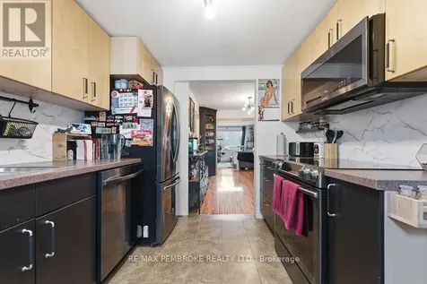 14 Summit Street Deep River ON K0J 1P0