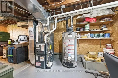 14 Summit Street Deep River ON K0J 1P0