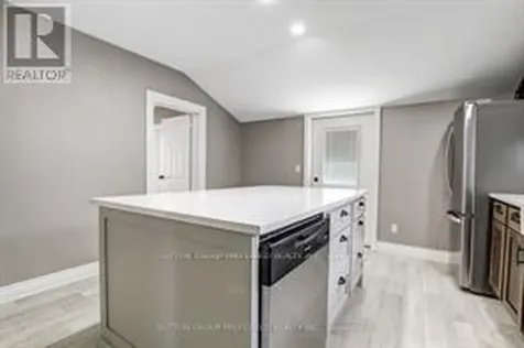 123 Erie Street St. Thomas ON N5R 2N1