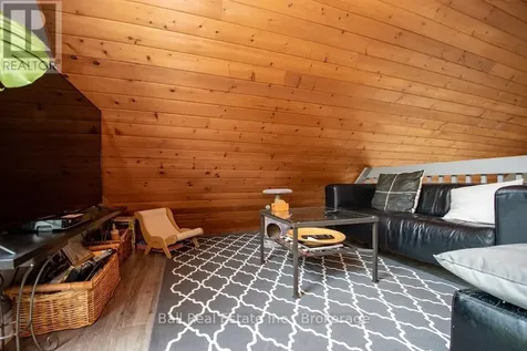 89 Hill Crest Road North Kawartha ON K0L 3E0