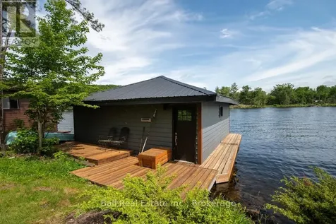 89 Hill Crest Road North Kawartha ON K0L 3E0