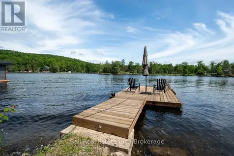 89 Hill Crest Road North Kawartha ON K0L 3E0