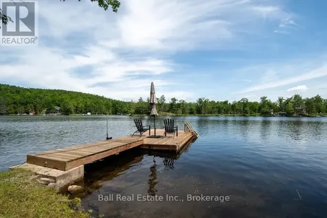 89 Hill Crest Road North Kawartha ON K0L 3E0