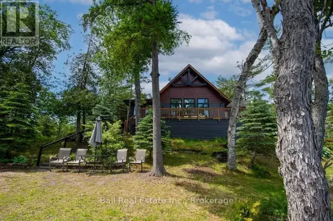 89 Hill Crest Road North Kawartha ON K0L 3E0
