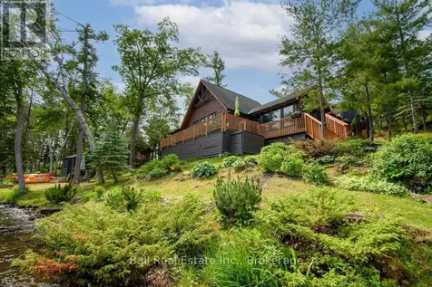 89 Hill Crest Road North Kawartha ON K0L 3E0