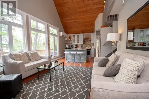 89 Hill Crest Road North Kawartha ON K0L 3E0