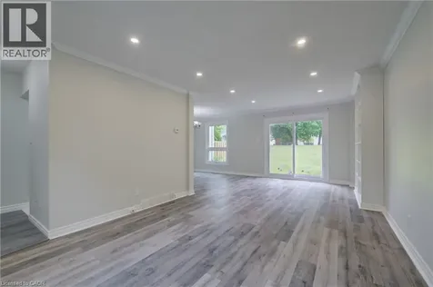 417 Keats Way Waterloo ON N2L 5S7