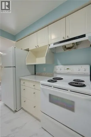 417 Keats Way Waterloo ON N2L 5S7
