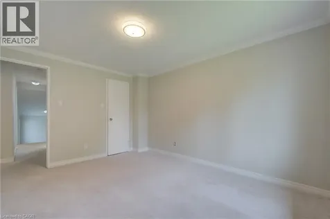 417 Keats Way Waterloo ON N2L 5S7