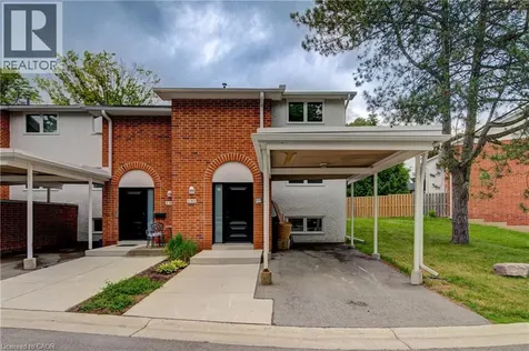 417 Keats Way Waterloo ON N2L 5S7