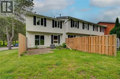 417 Keats Way Waterloo ON N2L 5S7