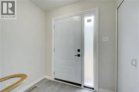 417 Keats Way Waterloo ON N2L 5S7