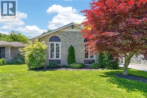 6 Barbara Place St. Catharines ON L2N 6H8