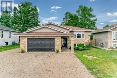 33 Oak Capreol ON P0M 1H0