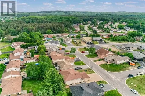 33 Oak Capreol ON P0M 1H0