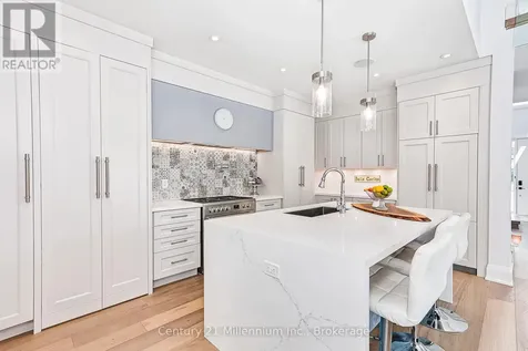 100 Tekiah Road Blue Mountains ON N0H 1J0