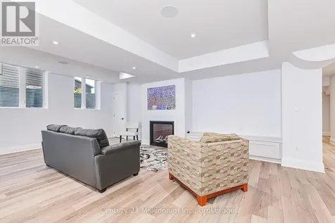 100 Tekiah Road Blue Mountains ON N0H 1J0