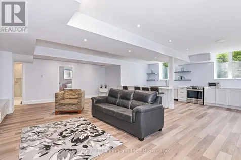 100 Tekiah Road Blue Mountains ON N0H 1J0