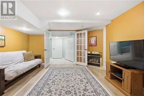 48 Roxborough Drive Sudbury ON P3E 1J7